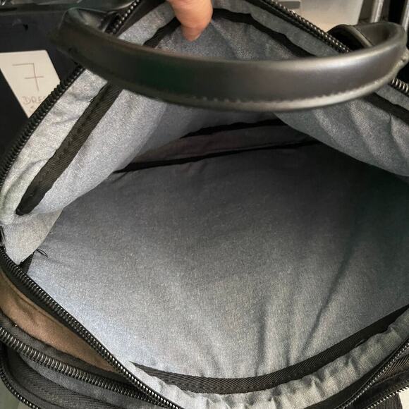 SOLO New York Hamish Briefcase Laptop Tablet Bag Brown Canvas & Leather - Picture 8 of 12